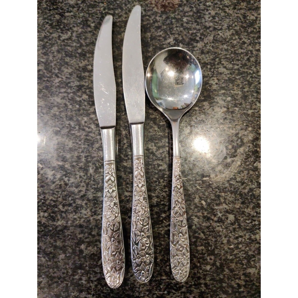 National Stainless Japan  NARCISSUS 2 knives 1 soup spoon